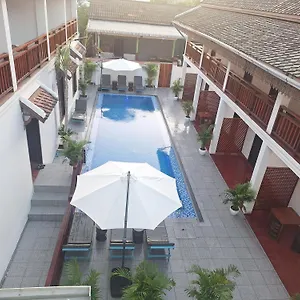 Pavilion & Travel *** Luang Prabang